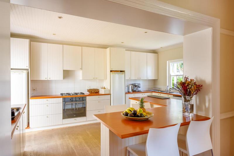 5 Bedroom Property for Sale in Claremont Western Cape
